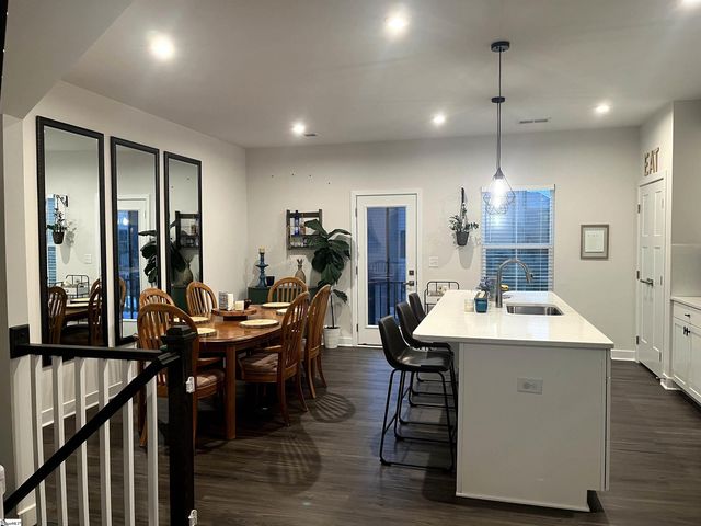 119 Rollins Avenue, Greenville, SC 29607