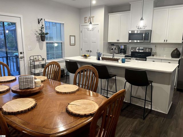 119 Rollins Avenue, Greenville, SC 29607
