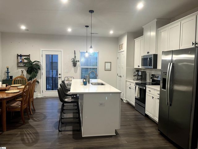 119 Rollins Avenue, Greenville, SC 29607