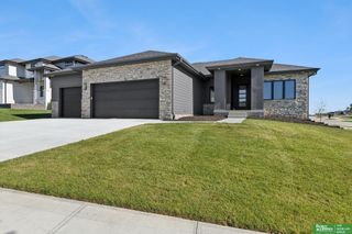 3321 S 212th Street, Elkhorn, NE 68022