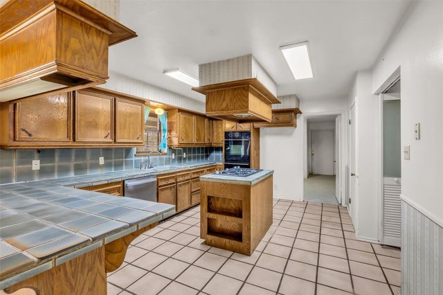 22980 Jade Street, Porter, TX 77365