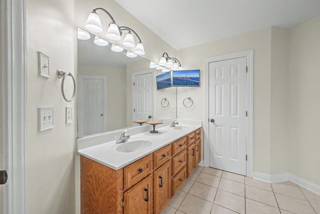 8708 Alexandria Drive, North Charleston, SC 29420