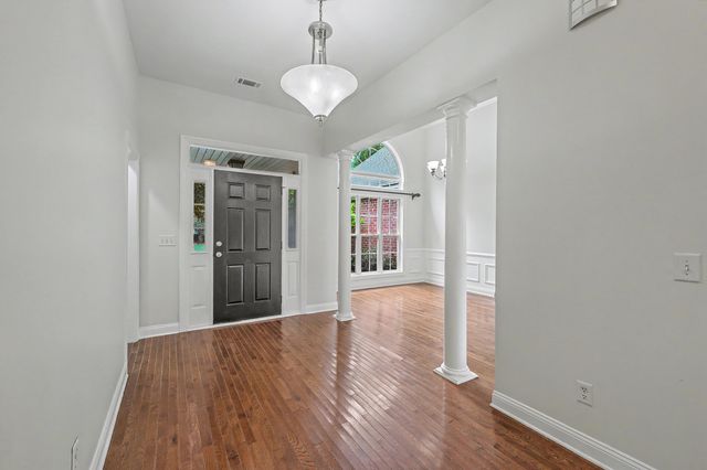 8708 Alexandria Drive, North Charleston, SC 29420