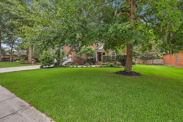 8708 Alexandria Drive, North Charleston, SC 29420