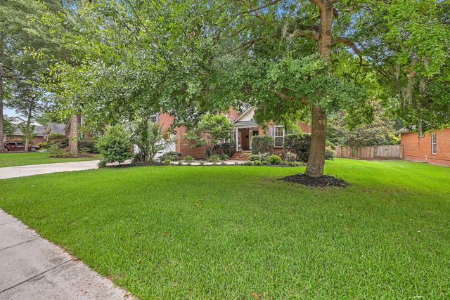 8708 Alexandria Drive, North Charleston, SC 29420