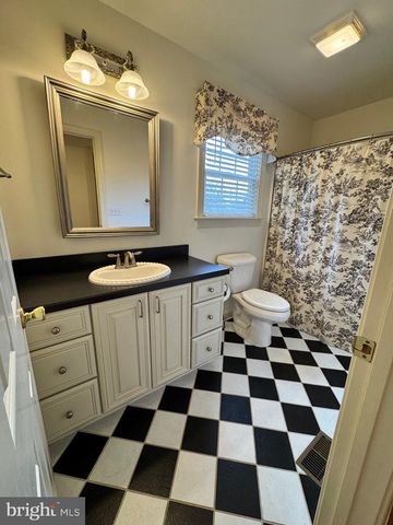 30472 PLANTATION DR, Princess Anne, MD 21853