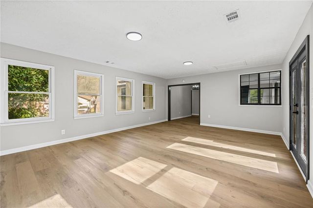 7823 Chase Woods Drive, Jonesboro, GA 30236