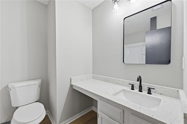 7823 Chase Woods Drive, Jonesboro, GA 30236