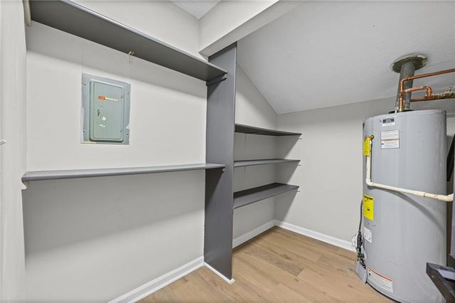 7823 Chase Woods Drive, Jonesboro, GA 30236