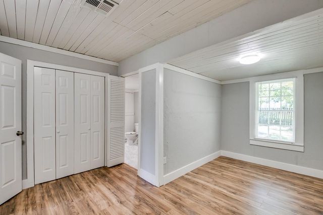 3901 Mckinney Extension, La Marque, TX 77568