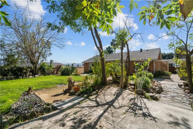 23149 Cuervo, Valencia, CA 91354