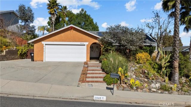 23149 Cuervo, Valencia, CA 91354