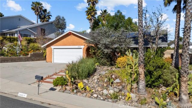 23149 Cuervo, Valencia, CA 91354
