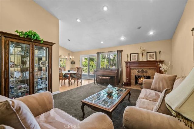 23149 Cuervo, Valencia, CA 91354