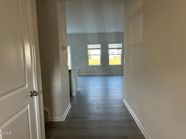 1220 Whitespire Way, Zebulon, NC 27597