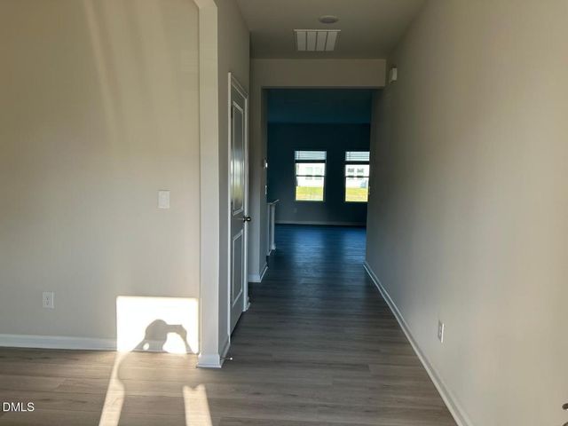 1220 Whitespire Way, Zebulon, NC 27597