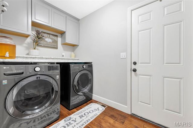 223 Victoria Park Avenue, Wentzville, MO 63385