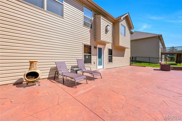 223 Victoria Park Avenue, Wentzville, MO 63385