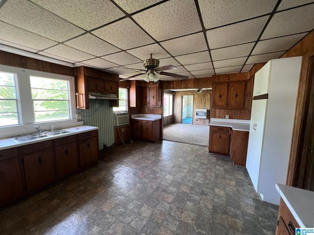 705 ELLISON AVENUE, Clanton, AL 35045