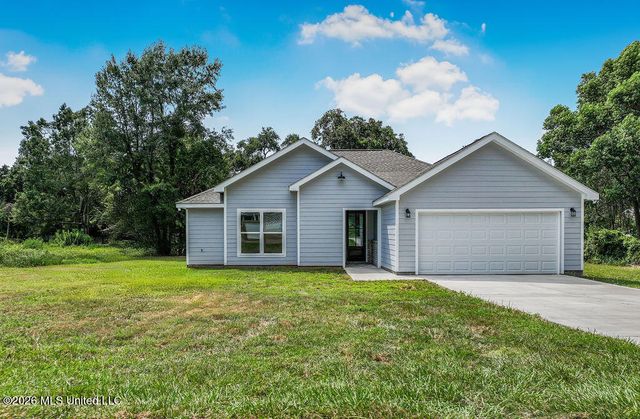 5017 Couch Street, Moss Point, MS 39563