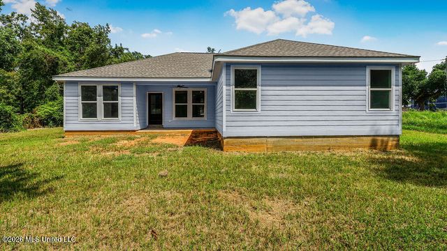 5017 Couch Street, Moss Point, MS 39563