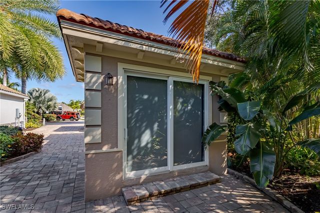 13455 Snook CIR, Naples, FL 34114