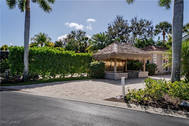 13455 Snook CIR, Naples, FL 34114