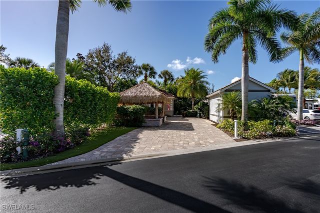 13455 Snook CIR, Naples, FL 34114