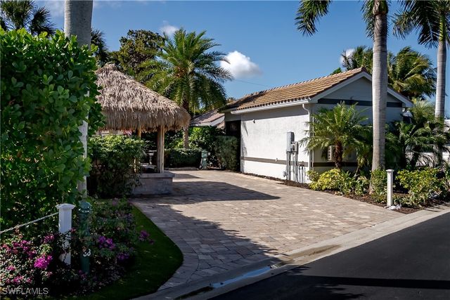 13455 Snook CIR, Naples, FL 34114