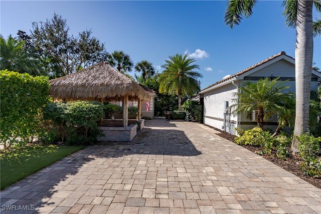 13455 Snook CIR, Naples, FL 34114