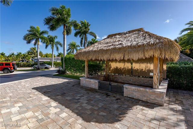 13455 Snook CIR, Naples, FL 34114