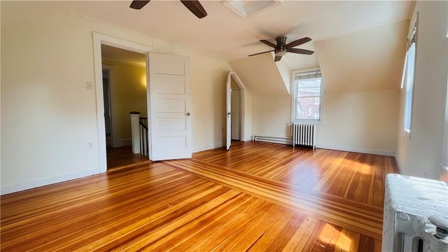 105 Bliss Road, Newport, RI 02840