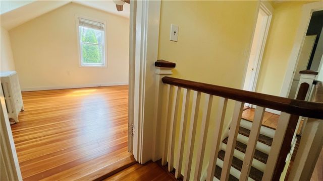 105 Bliss Road, Newport, RI 02840