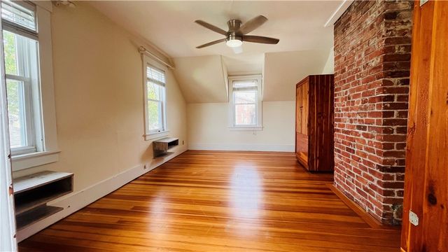 105 Bliss Road, Newport, RI 02840