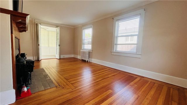 105 Bliss Road, Newport, RI 02840