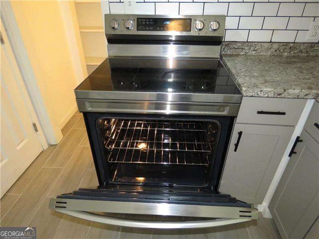 37 Peyton Place SW, Atlanta, GA 30311