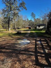 25066 Lobell Road, Livingston, LA 70754
