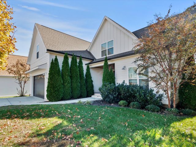 82 Hammock Dr, Winchester, TN 37398