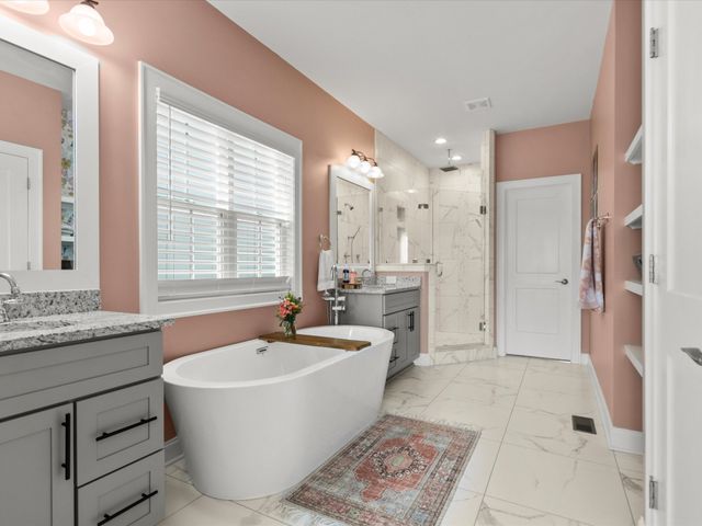 82 Hammock Dr, Winchester, TN 37398