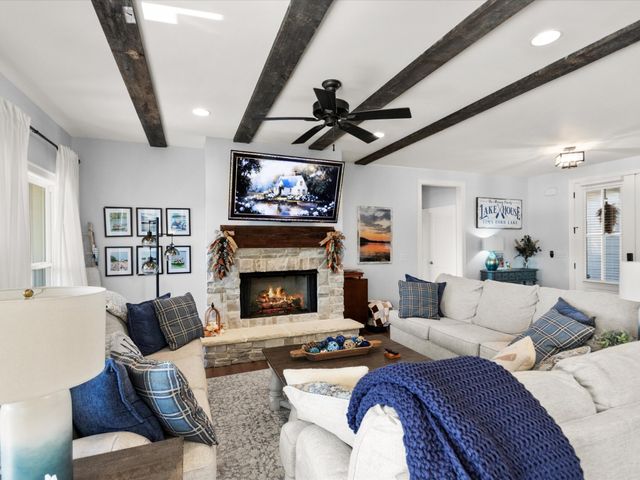 82 Hammock Dr, Winchester, TN 37398