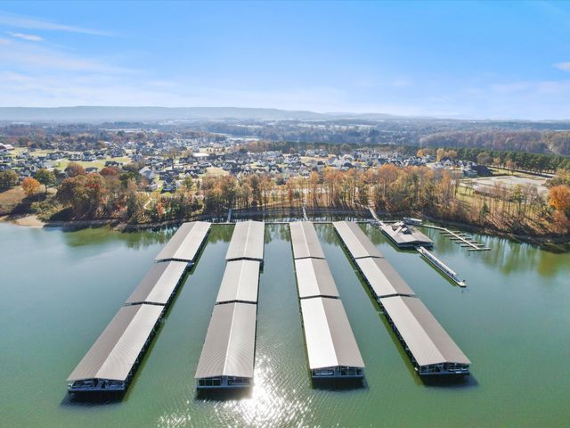 82 Hammock Dr, Winchester, TN 37398