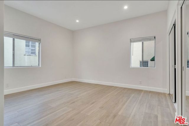 134 S Elm Drive 106, Beverly Hills, CA 90212