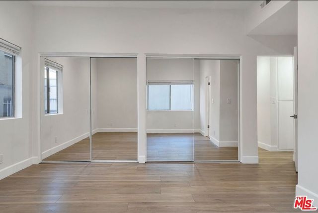 134 S Elm Drive 106, Beverly Hills, CA 90212
