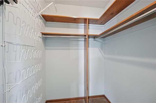 1108 SW 8th Terrace, Lee's Summit, MO 64081