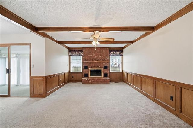 1108 SW 8th Terrace, Lee's Summit, MO 64081