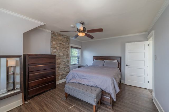 3936 Kleber St, Brighton Heights, PA 15212