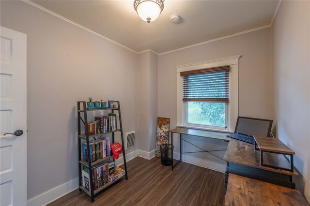 3936 Kleber St, Brighton Heights, PA 15212