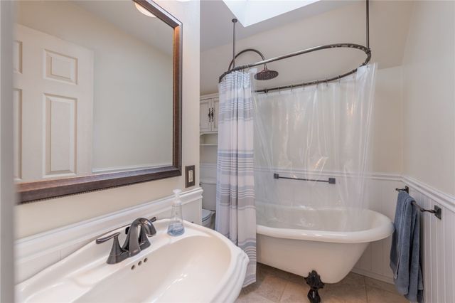 3936 Kleber St, Brighton Heights, PA 15212