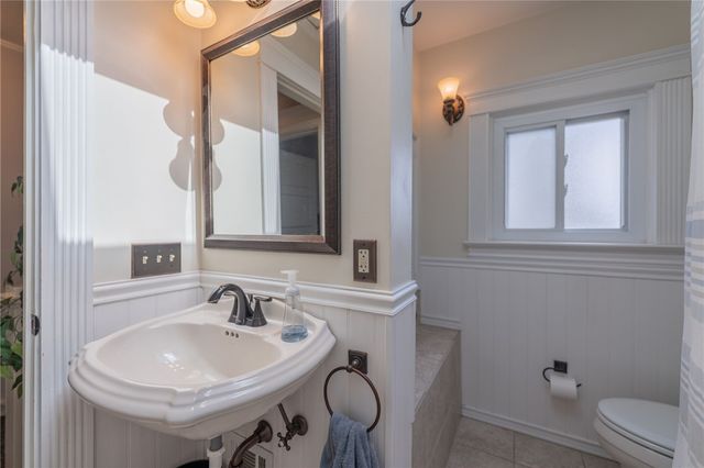 3936 Kleber St, Brighton Heights, PA 15212