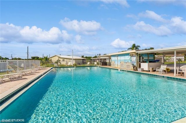 5558 Palm Beach BLVD 54, Fort Myers, FL 33905